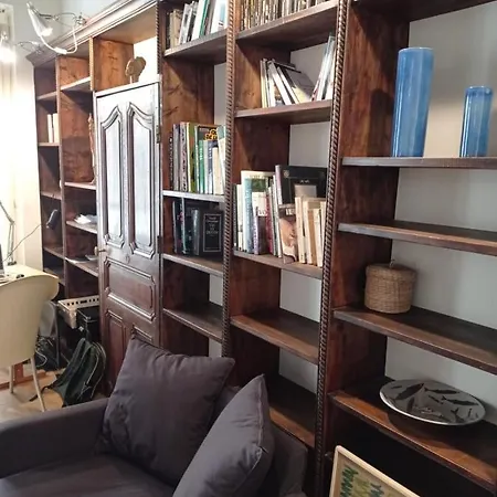 Located In The Heart Of شقة
